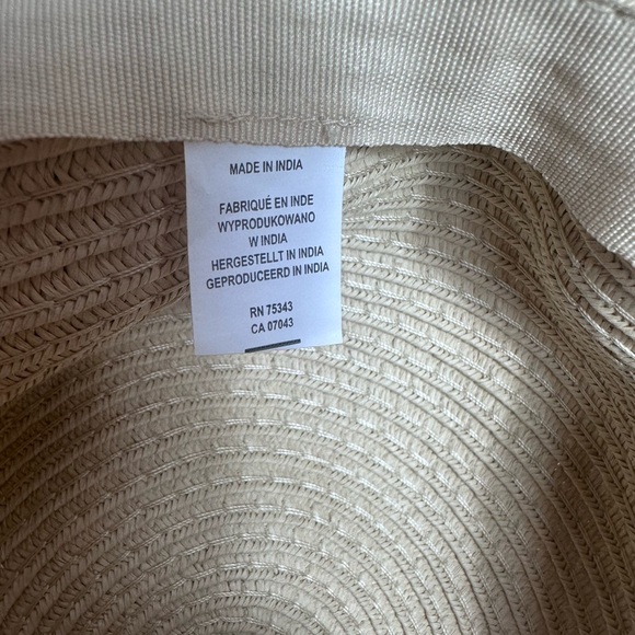 NWT Rachel Zoe straw beach hat with floral band and bow - Picture 10 of 10